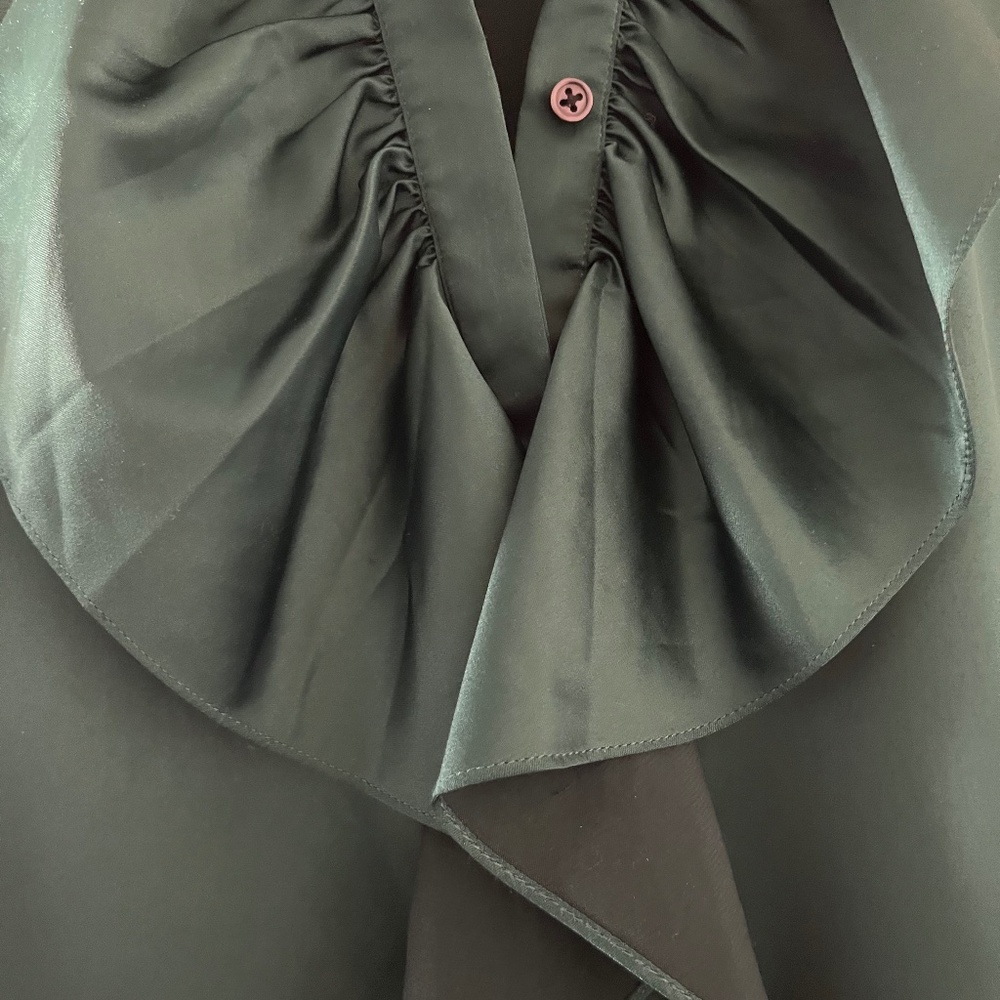 Elie Tahari blouse